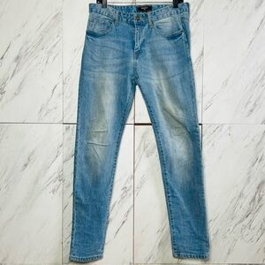 LIKE NEW Forever 21 Light Stretch Skinny Jeans SZ 33